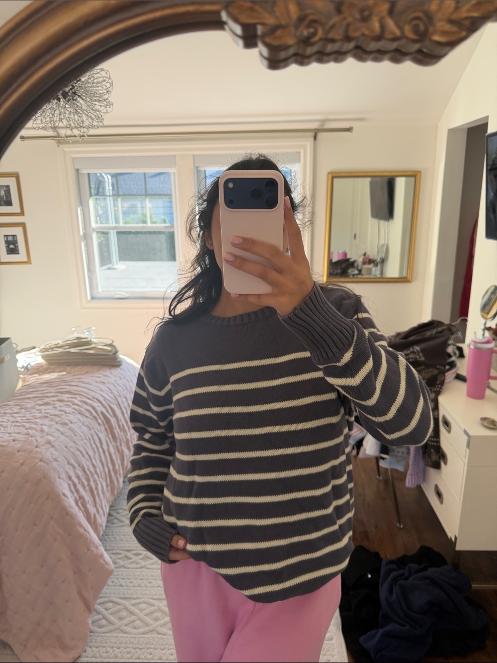 Brandy Melville sweater